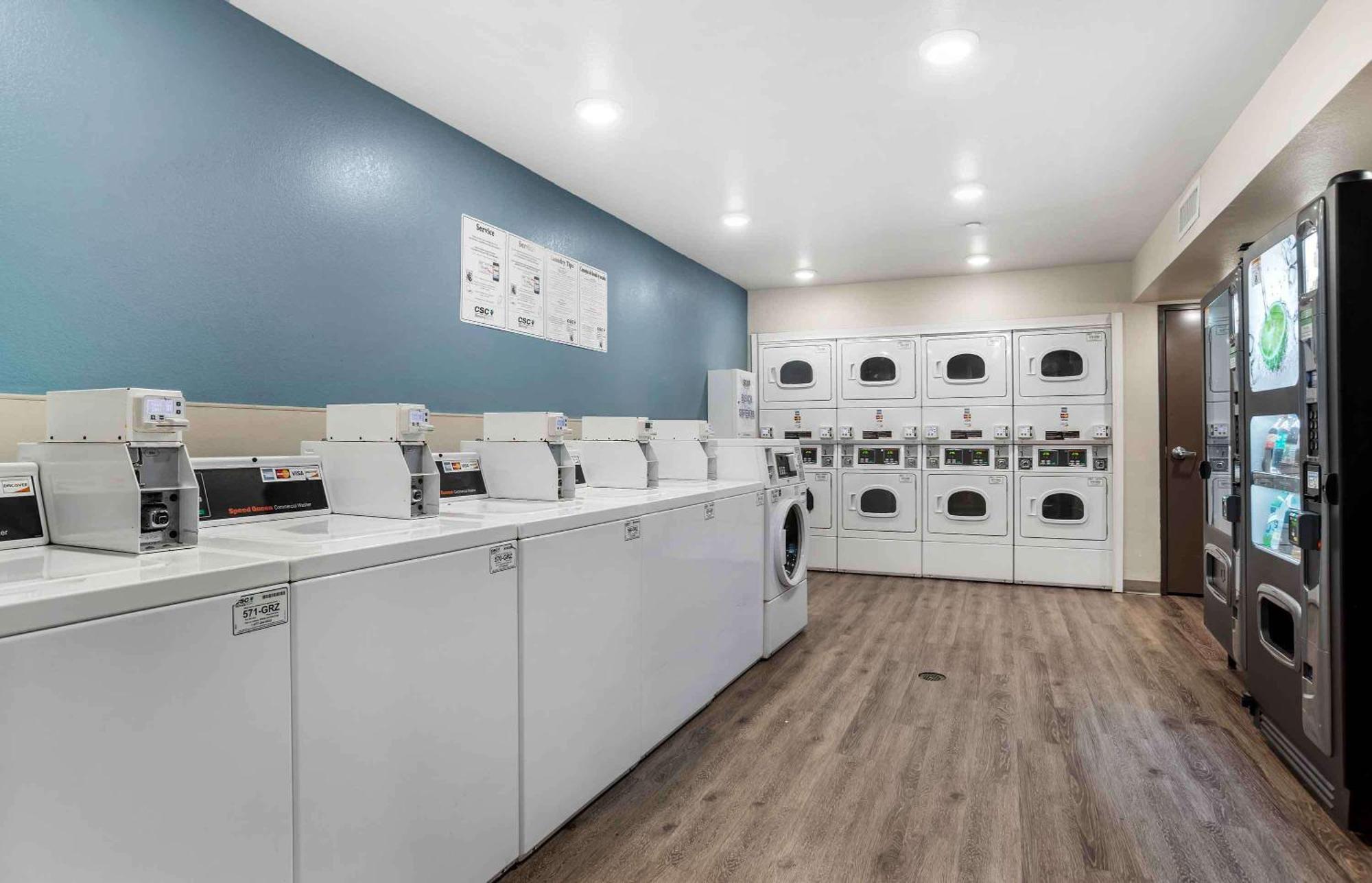 Extended Stay America Suites - New Orleans - Airport - I-10 كينير المظهر الخارجي الصورة